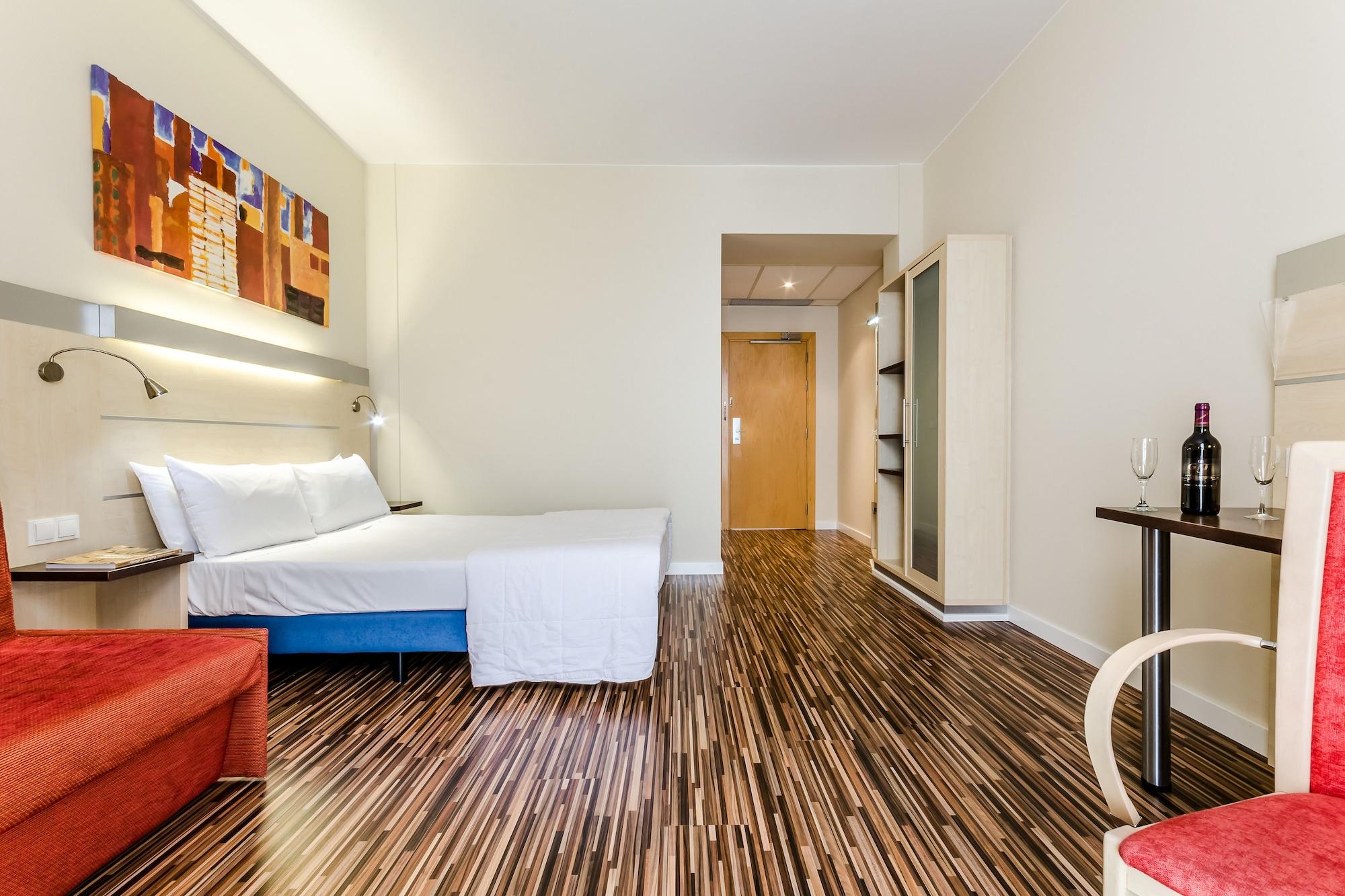 Hotel Yit Ciudad De Zaragoza Dış mekan fotoğraf