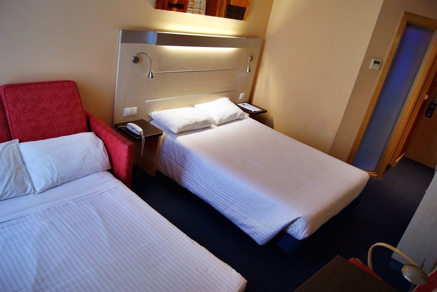 Hotel Yit Ciudad De Zaragoza Dış mekan fotoğraf